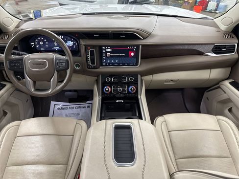 Used 2022 GMC Yukon Denali image 23