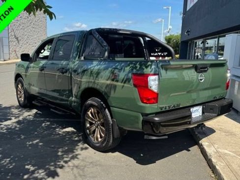 Certified 2024 Nissan Titan SV w/ SV Bronze Edition Package AWD/4WD image 5