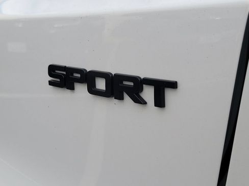 Used 2025 Honda CR-V Sport image 9