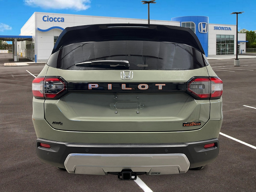 New 2026 Honda Pilot TrailSport image 4