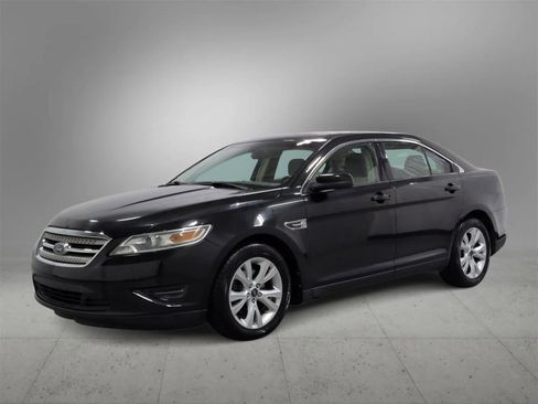 Used 2010 Ford Taurus SEL image 4