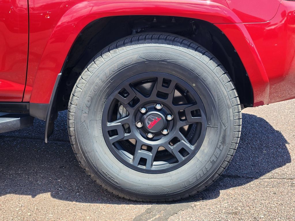 Used 2023 Toyota 4Runner SR5 Premium AWD/4WD image 30