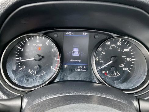Used 2020 Nissan Rogue SV AWD/4WD image 24