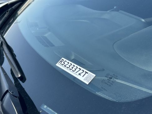 Used 2024 Chevrolet Equinox LT w/ LPO, Floor Liner Package FWD image 21