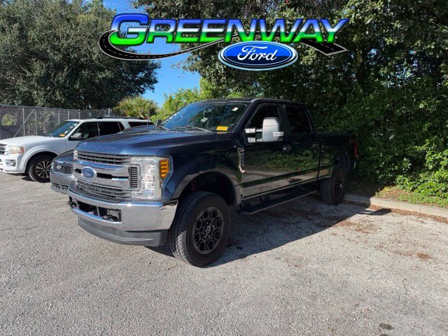 Used 2017 Ford F250 XL w/ STX Appearance Package AWD/4WD image 1