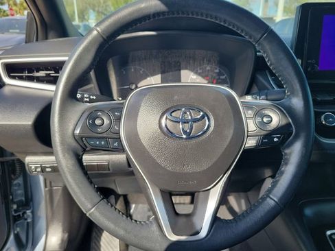 Used 2023 Toyota Corolla SE image 15