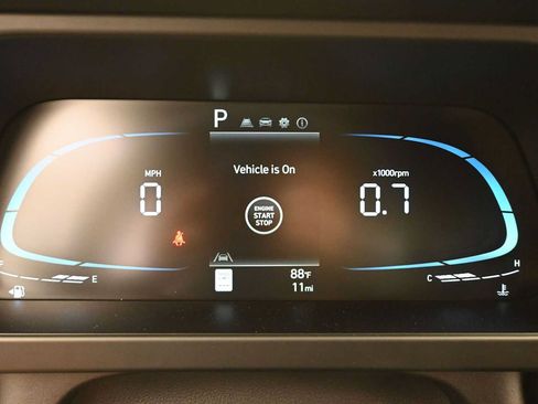 New 2026 Hyundai Elantra SEL Sport FWD image 16