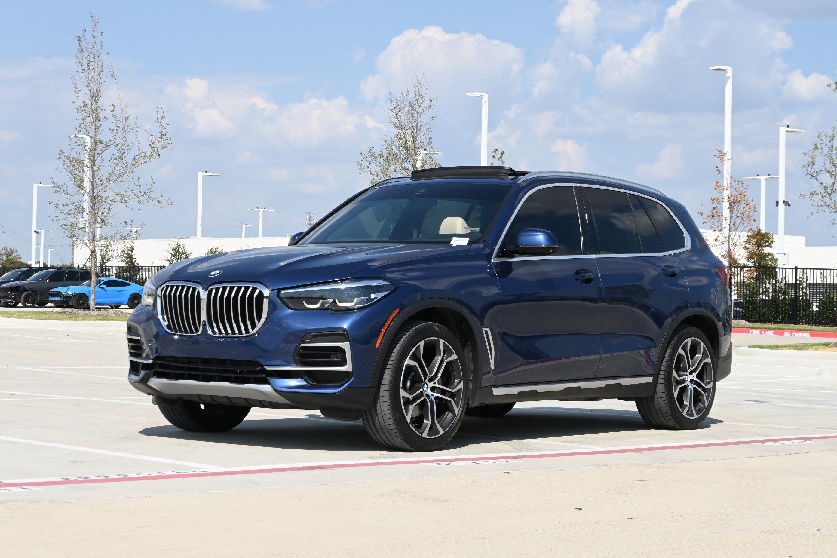 Used 2022 BMW X5 sDrive40i w/ Premium Package RWD image 5