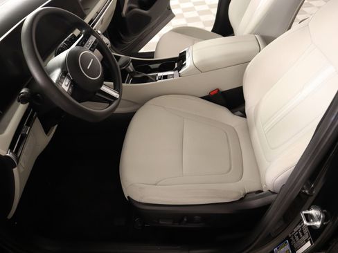 Used 2025 Hyundai Tucson SEL image 11