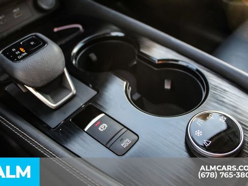 Used 2023 Nissan Rogue Platinum w/ Platinum Premium Package image 36