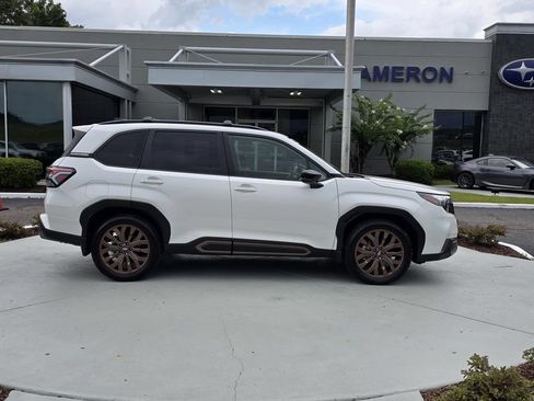 Used 2025 Subaru Forester Sport w/ Popular Package #2 AWD/4WD image 39