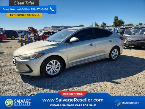 Used 2017 Hyundai Elantra SE image 1