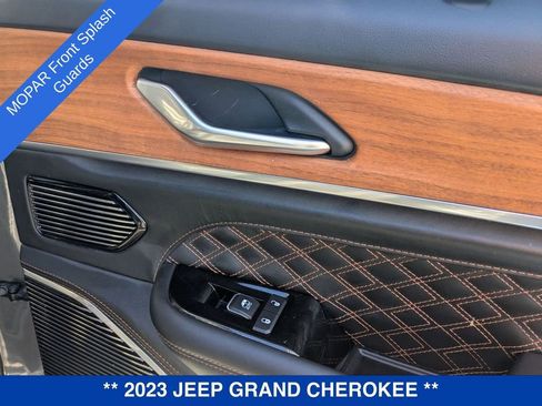 Used 2023 Jeep Grand Cherokee Summit image 37