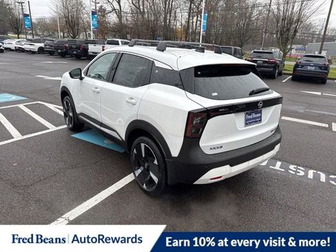 New 2026 Nissan Kicks SR w/ Cold Weather Package image 5