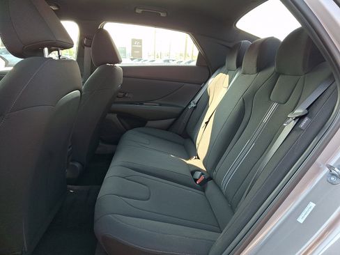 Certified 2026 Hyundai Elantra Sport FWD image 10