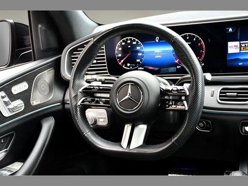 Used 2024 Mercedes-Benz GLS 450 4MATIC image 19