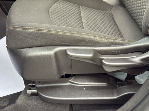 Used 2020 GMC Terrain SLE AWD/4WD image 11