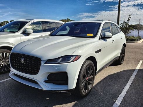 Used 2021 Jaguar F-PACE S image 2