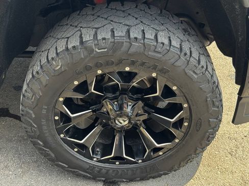 Used 2019 GMC Sierra 2500 Denali AWD/4WD image 49
