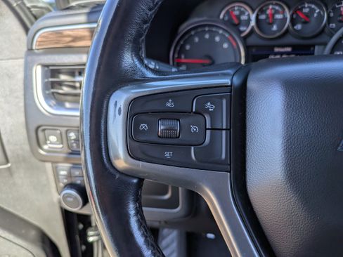 Used 2021 Chevrolet Tahoe Z71 image 30