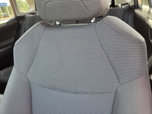 Used 2023 Toyota RAV4 LE FWD image 15