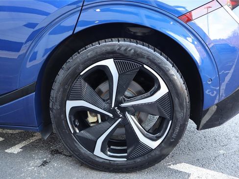 Certified 2022 Kia EV6 GT-Line w/ GT-Line White Seat Package image 11