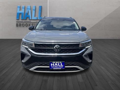 Used 2024 Volkswagen Taos SE AWD/4WD image 8