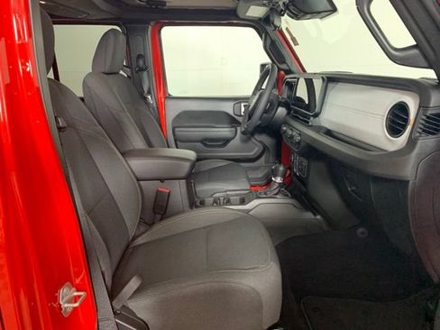 Used 2025 Jeep Wrangler Unlimited Sport AWD/4WD image 21