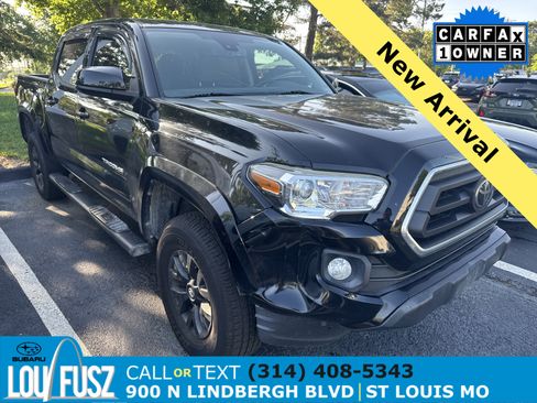 Used 2020 Toyota Tacoma SR5 RWD image 1