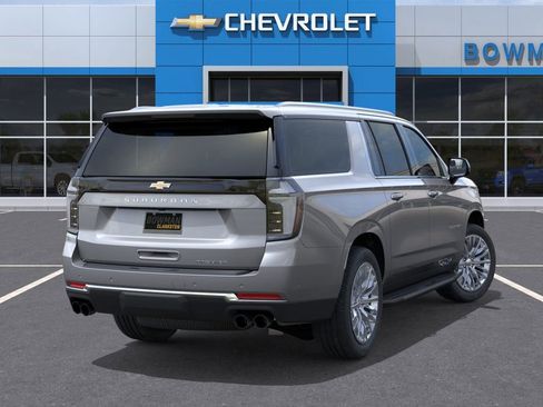 New 2026 Chevrolet Suburban Premier image 4