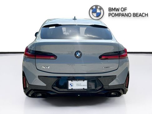Used 2024 BMW X4 xDrive30i w/ Premium Package AWD/4WD image 6