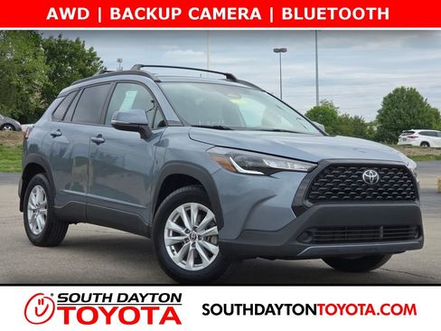 Used 2024 Toyota Corolla Cross LE AWD/4WD image 1