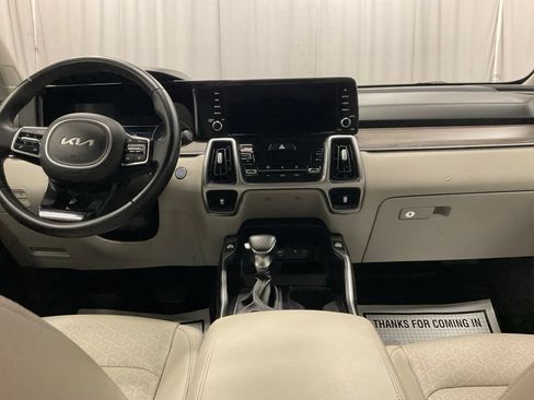 Used 2022 Kia Sorento X-Line EX AWD/4WD image 2