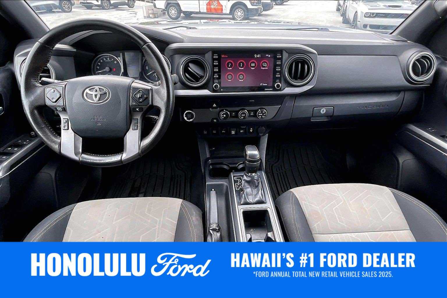 Used 2020 Toyota Tacoma TRD Off-Road w/ Technology Package RWD image 10