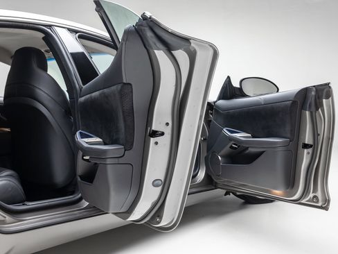 Used 2012 Fisker Karma EcoSport image 26