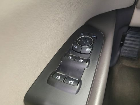 Used 2019 Lincoln Nautilus Select FWD image 27