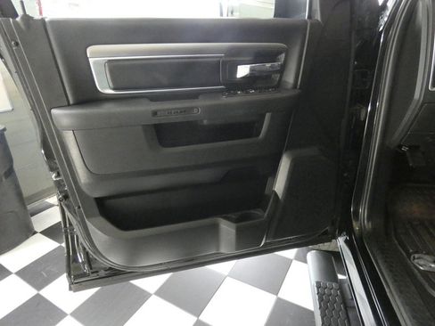 Used 2021 RAM 1500 Warlock AWD/4WD image 20