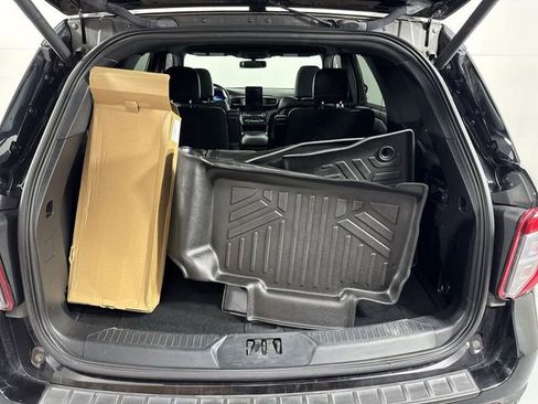 Used 2020 Ford Explorer ST w/ ST Street Pack AWD/4WD image 35