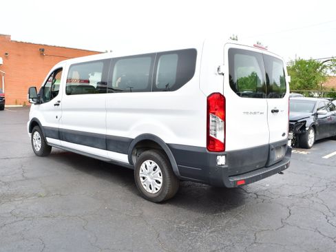 Used 2023 Ford Transit 350 XLT RWD image 5