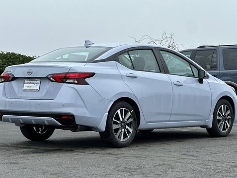 New 2025 Nissan Versa SV w/ Trunk Package image 4