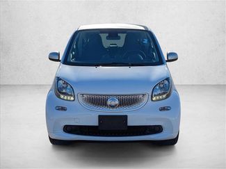 Used 2016 smart fortwo pure video 2