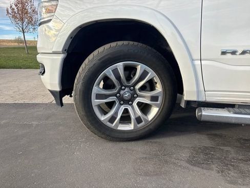 Used 2022 RAM 1500 Limited w/ Body Color Bumper Group image 26