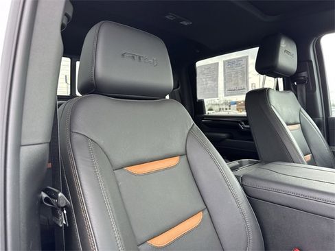 Used 2024 GMC Sierra 2500 AT4 w/ AT4 Premium Plus Package image 24