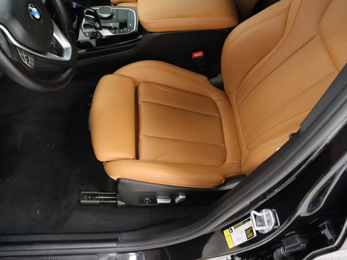 Used 2024 BMW X3 sDrive30i w/ Premium Package image 15