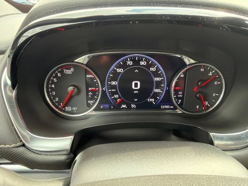 Used 2023 Chevrolet Traverse Premier AWD/4WD image 19