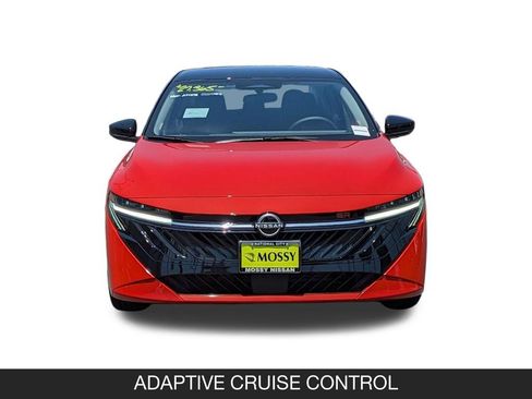 New 2026 Nissan Sentra SR w/ Floor Mat Package FWD image 4