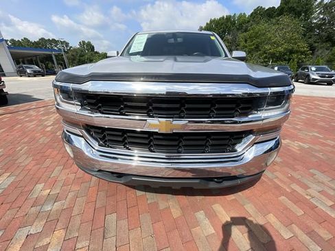 Used 2017 Chevrolet Silverado 1500 LT w/ All Star Edition AWD/4WD image 21