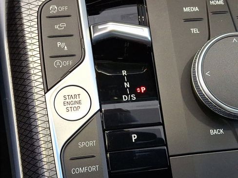 Certified 2025 BMW 330i xDrive Sedan w/ Premium Package image 16