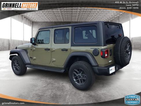 Used 2025 Jeep Wrangler Unlimited Sport AWD/4WD image 7