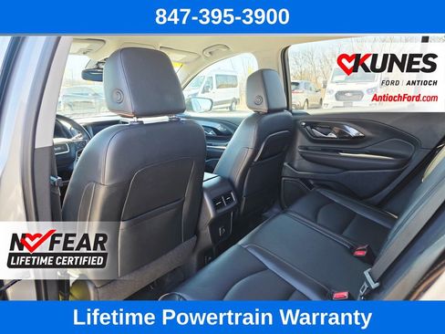 Used 2023 GMC Terrain AT4 image 19